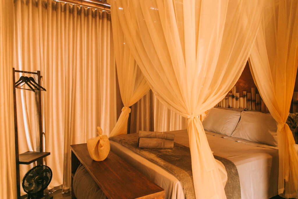 2 Cabanas Encantadoras – Próximo à Cachoeira das Loquinhas | Alto Paraíso – GO