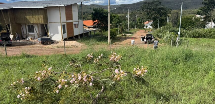 Lote 1.045m2 – Condomínio Vale Azul – Alto Paraíso de Goiás