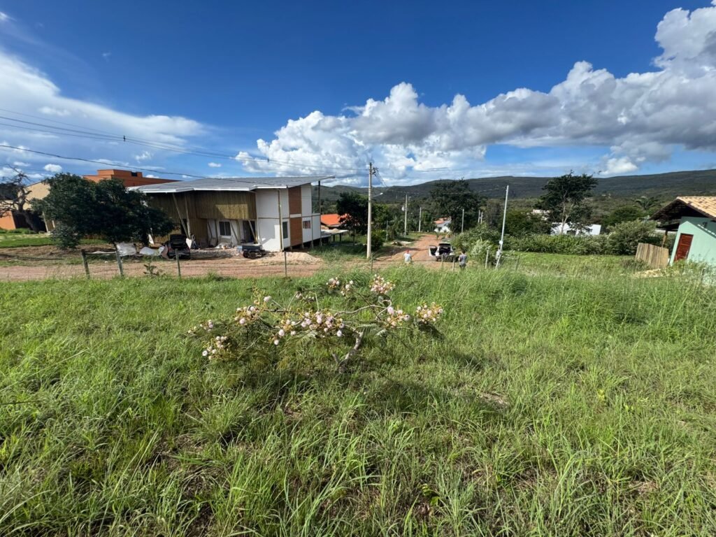 Lote 1.045m2 – Condomínio Vale Azul – Alto Paraíso de Goiás