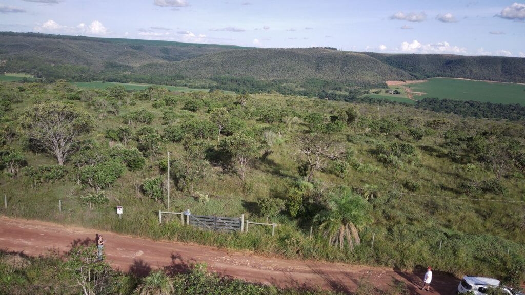Chácara 4ha – Fazendo Flor da Mata – 14km de Alto Paraíso sentido Brasília