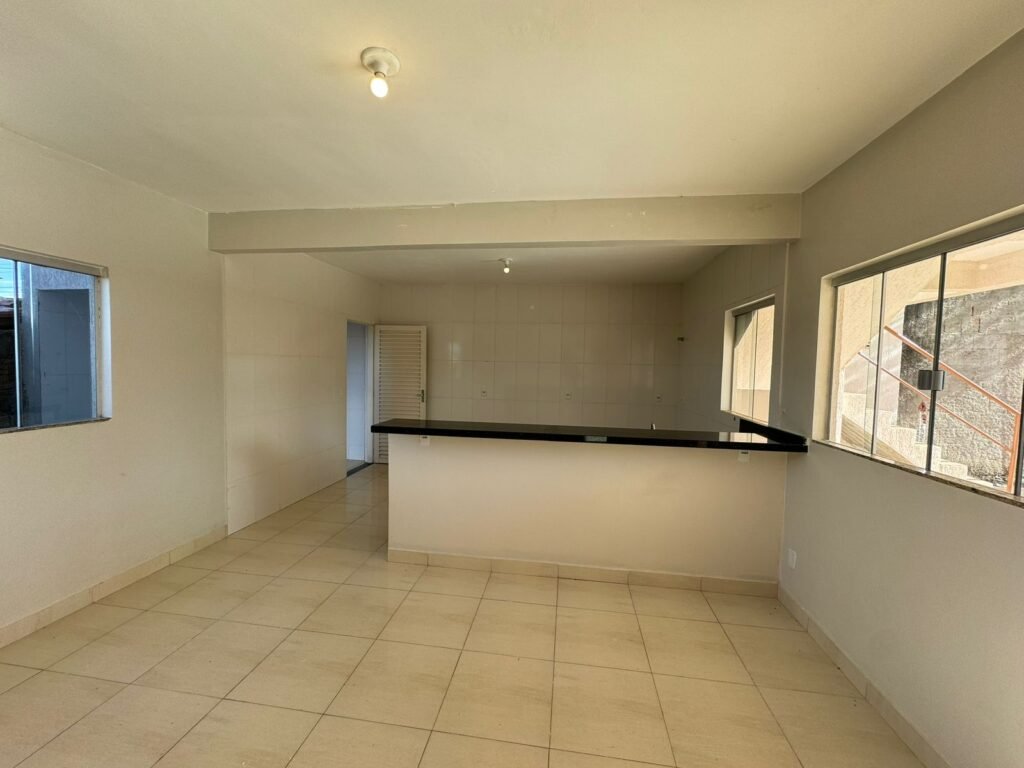 VENDE-SE PRÉDIO COM DUAS CASAS – ÓTIMA OPORTUNIDADE EM ALTO PARAÍSO