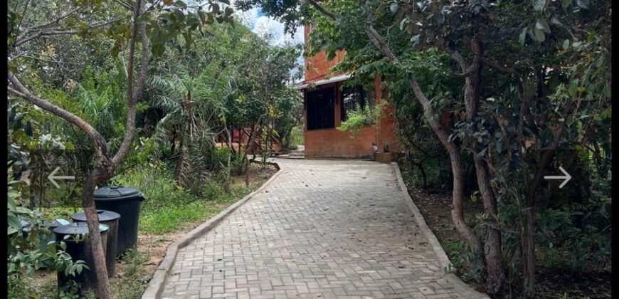 Sobrado + 4 apartamentos – Eldorado – Alto Paraíso de Goiás