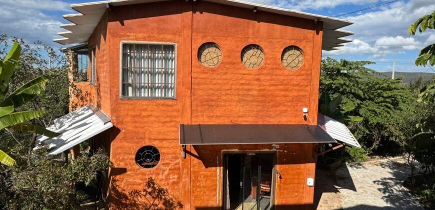 Sobrado + 4 apartamentos – Eldorado – Alto Paraíso de Goiás