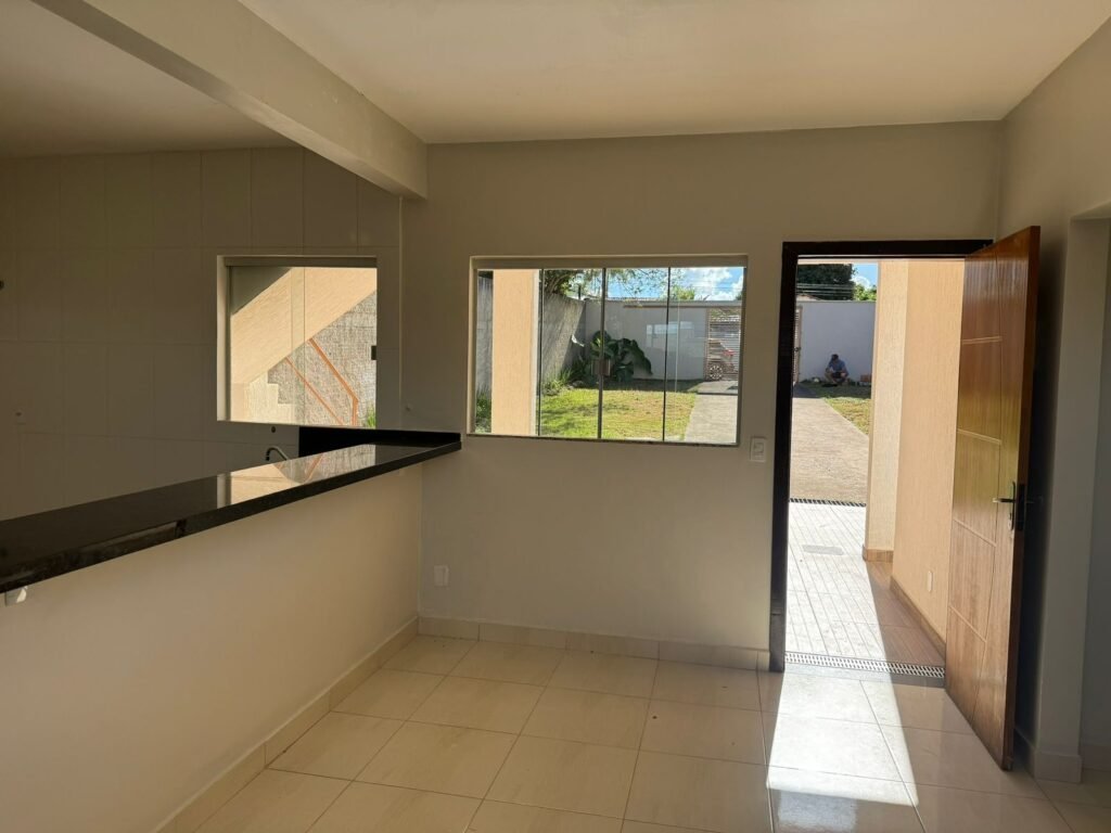 VENDE-SE PRÉDIO COM DUAS CASAS – ÓTIMA OPORTUNIDADE EM ALTO PARAÍSO