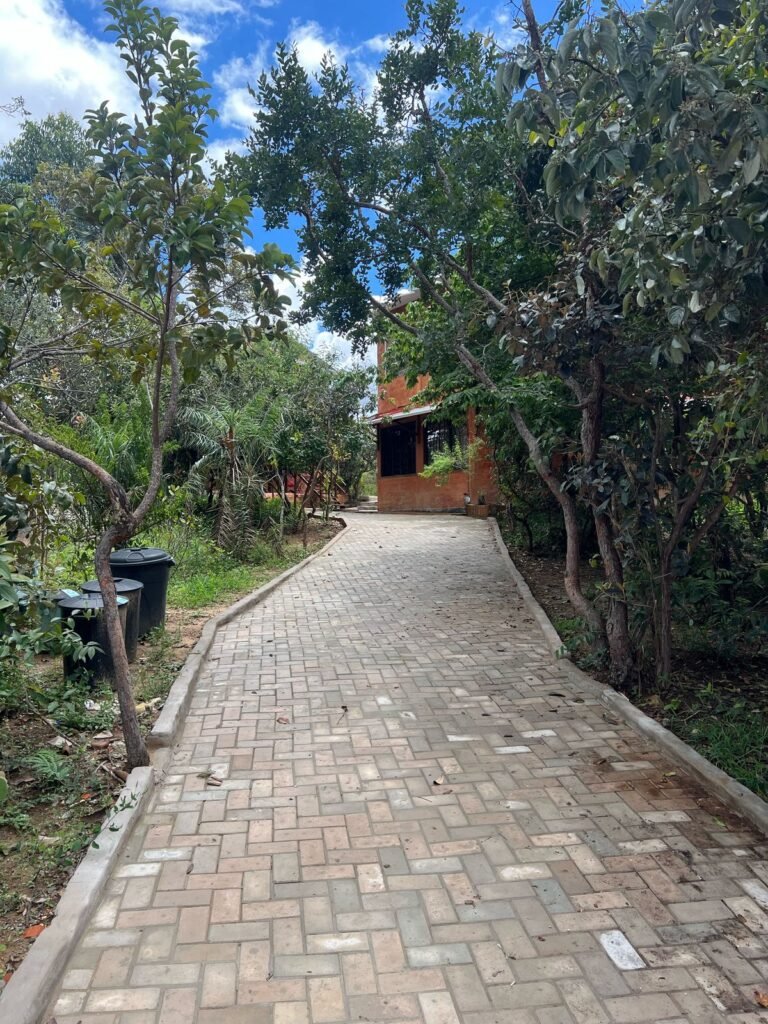 Sobrado + 4 apartamentos – Eldorado – Alto Paraíso de Goiás