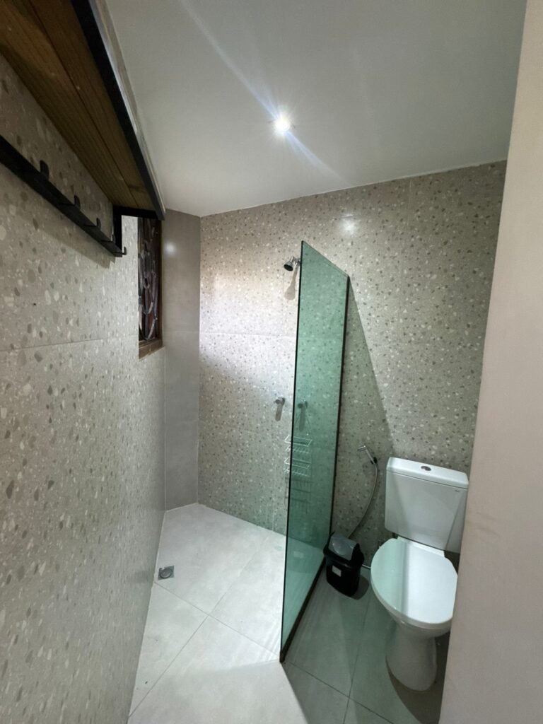 Sobrado + 4 apartamentos – Eldorado – Alto Paraíso de Goiás