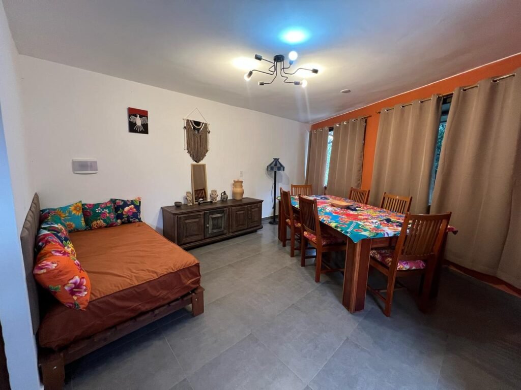 Sobrado + 4 apartamentos – Eldorado – Alto Paraíso de Goiás