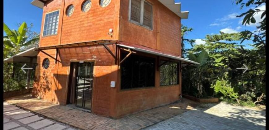 Sobrado + 4 apartamentos – Eldorado – Alto Paraíso de Goiás