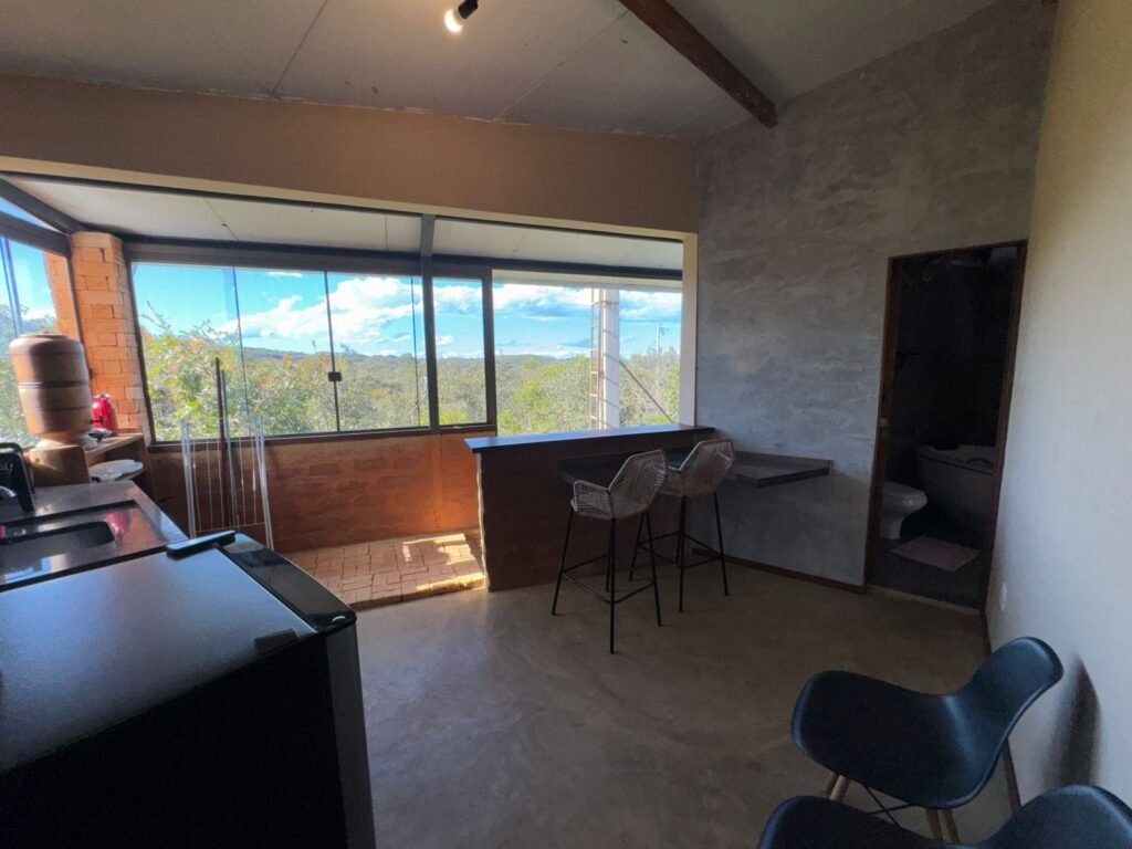 Sobrado + 4 apartamentos – Eldorado – Alto Paraíso de Goiás