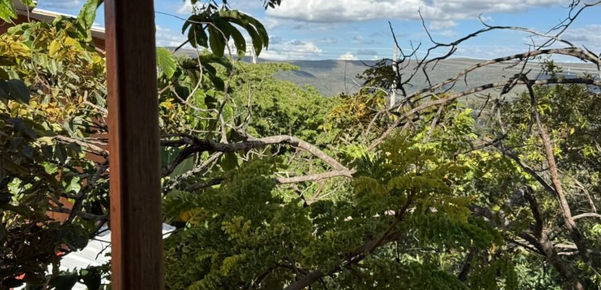 Sobrado + 4 apartamentos – Eldorado – Alto Paraíso de Goiás