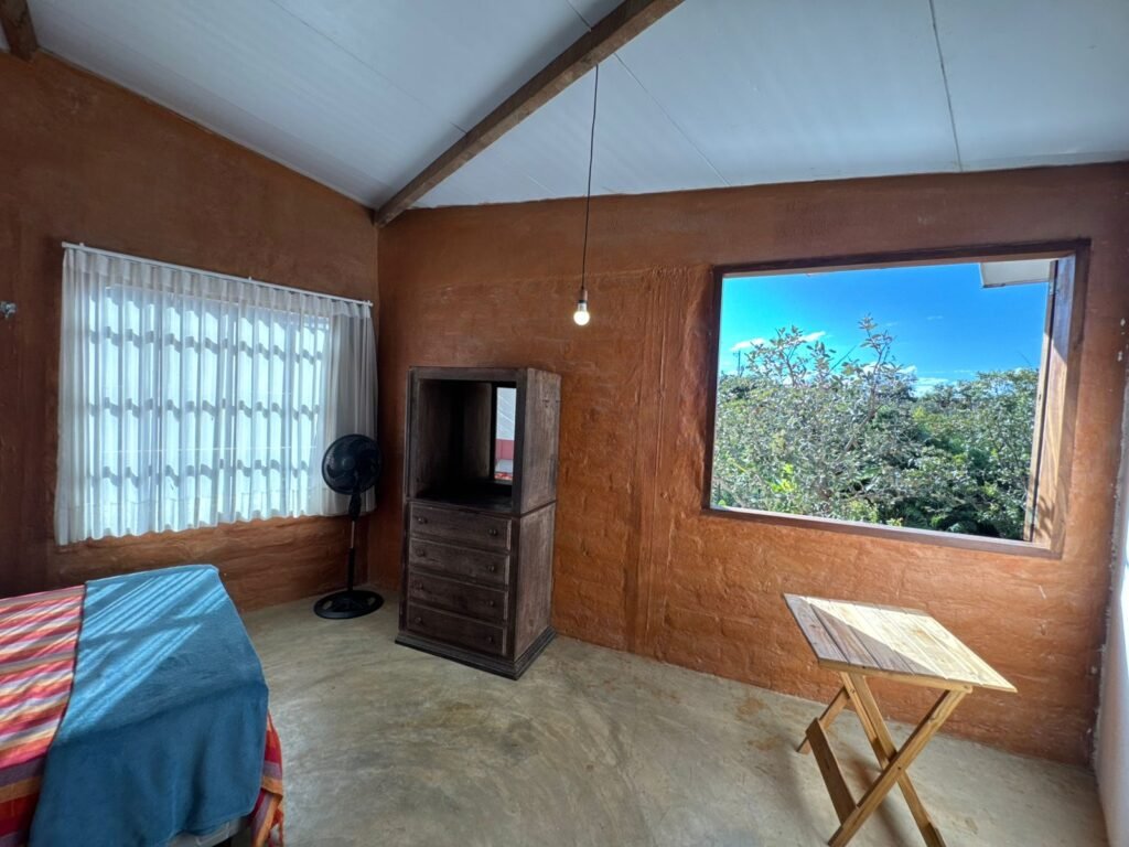 Sobrado + 4 apartamentos – Eldorado – Alto Paraíso de Goiás