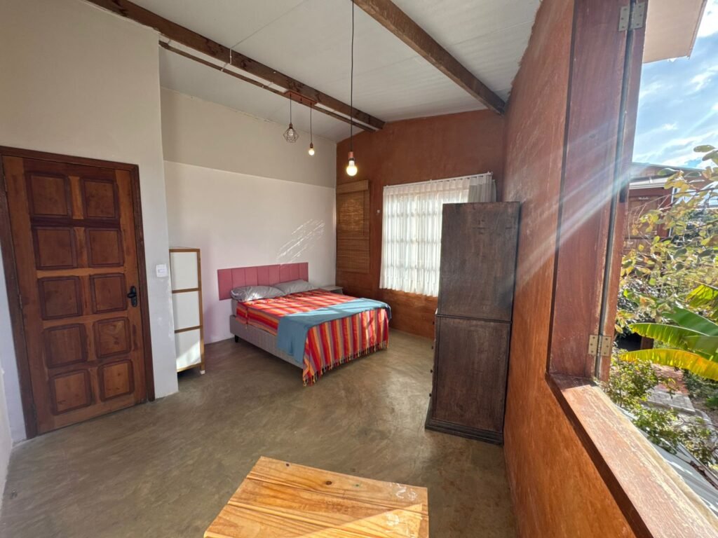 Sobrado + 4 apartamentos – Eldorado – Alto Paraíso de Goiás