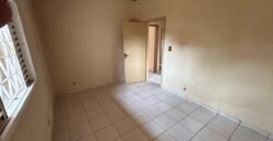 Casa + Ponto Comercial – Bairro Paraisinho – Alto Paraíso de Goiás Casa + Ponto Comercial – Bairro Paraisinho – Alto Paraíso de Goiás