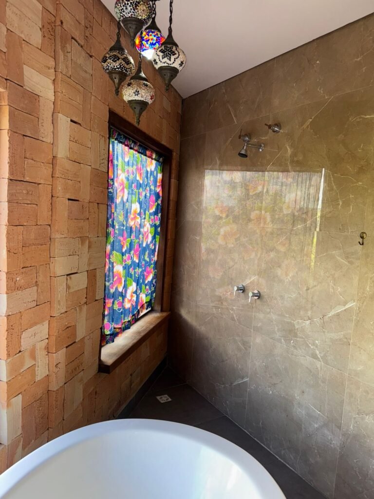 Sobrado + 4 apartamentos – Eldorado – Alto Paraíso de Goiás