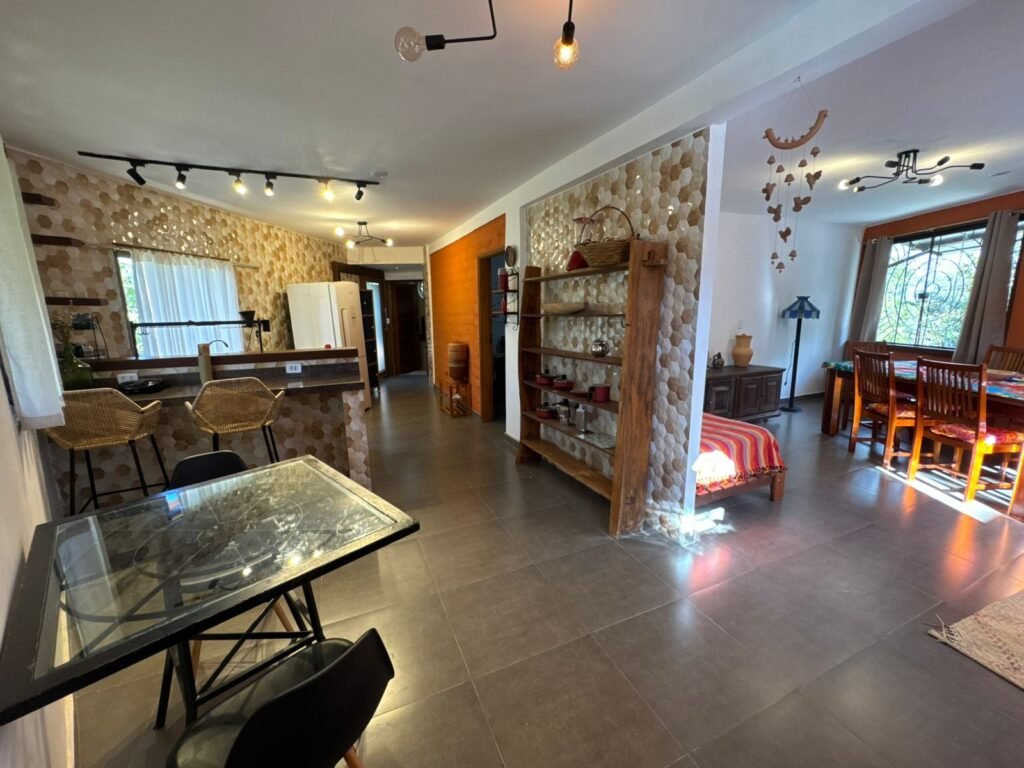 Sobrado + 4 apartamentos – Eldorado – Alto Paraíso de Goiás