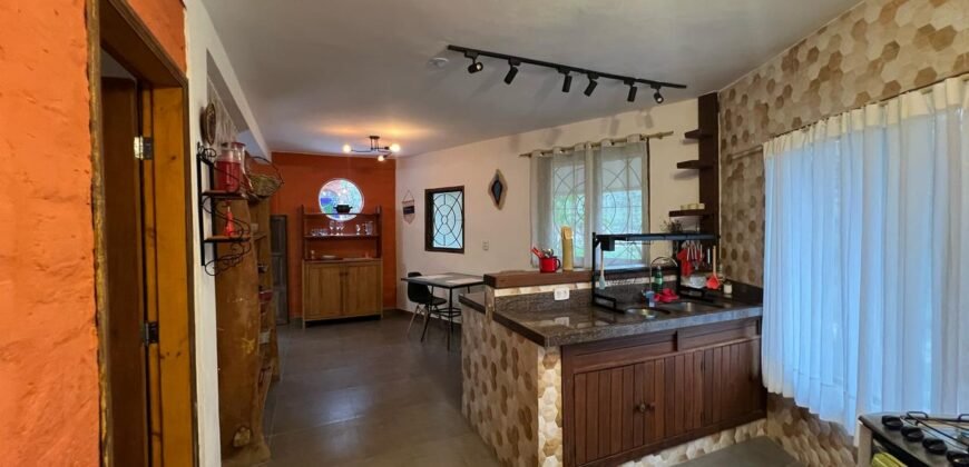 Sobrado + 4 apartamentos – Eldorado – Alto Paraíso de Goiás