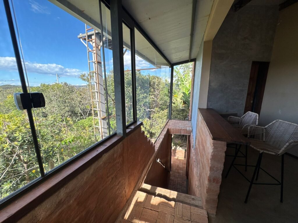 Sobrado + 4 apartamentos – Eldorado – Alto Paraíso de Goiás