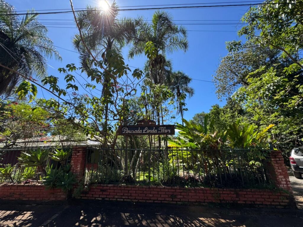 Pousada em funcionamento – Centro – Alto Paraíso de Goiás – Chapada dos Veadeiros