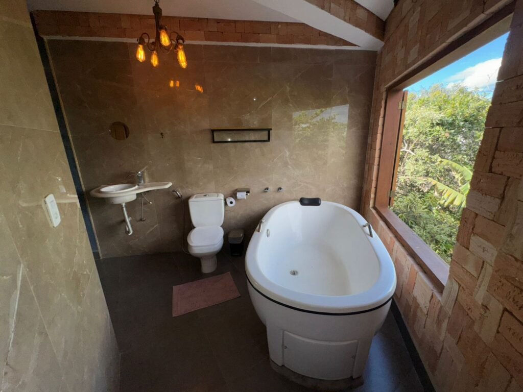 Sobrado + 4 apartamentos – Eldorado – Alto Paraíso de Goiás