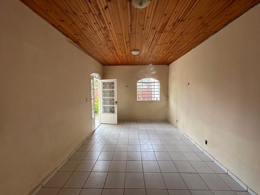 Casa + Ponto Comercial – Bairro Paraisinho – Alto Paraíso de Goiás