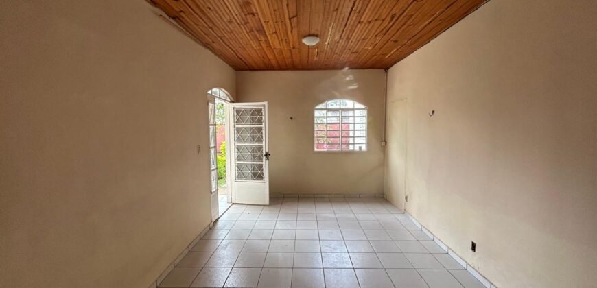 Casa + Ponto Comercial – Bairro Paraisinho – Alto Paraíso de Goiás