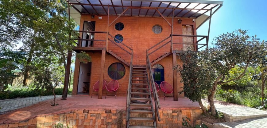 Sobrado + 4 apartamentos – Eldorado – Alto Paraíso de Goiás