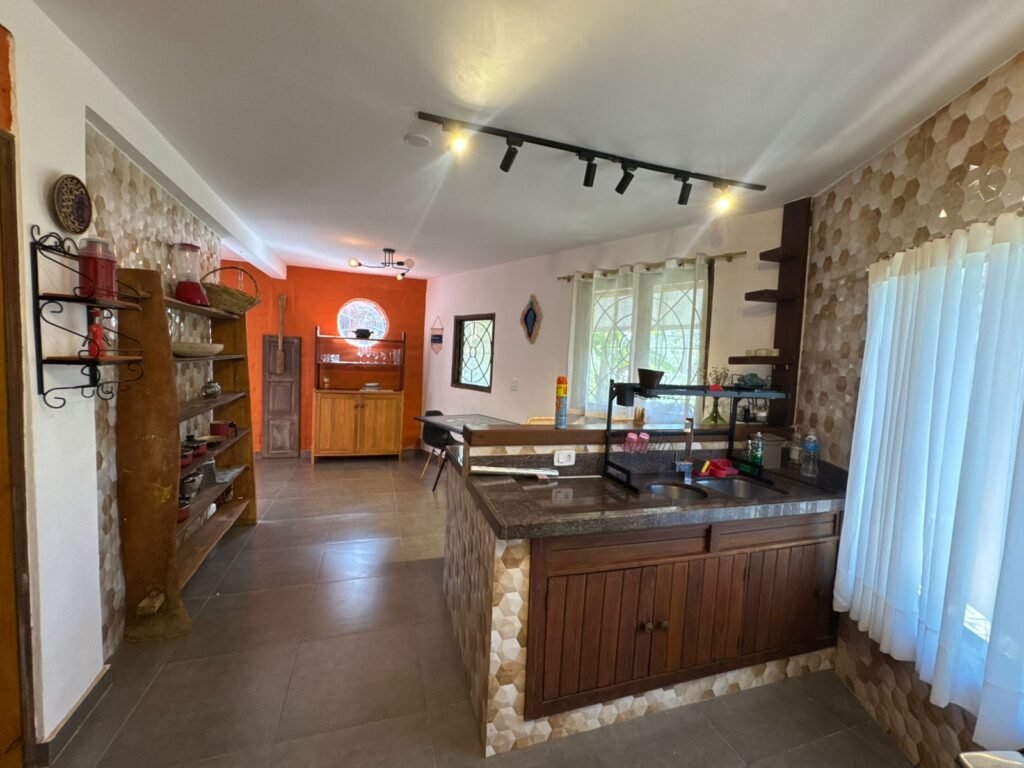 Sobrado + 4 apartamentos – Eldorado – Alto Paraíso de Goiás