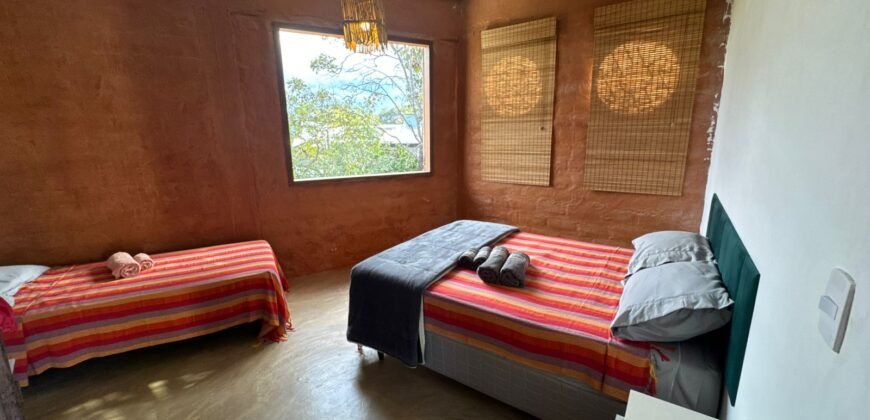 Sobrado + 4 apartamentos – Eldorado – Alto Paraíso de Goiás