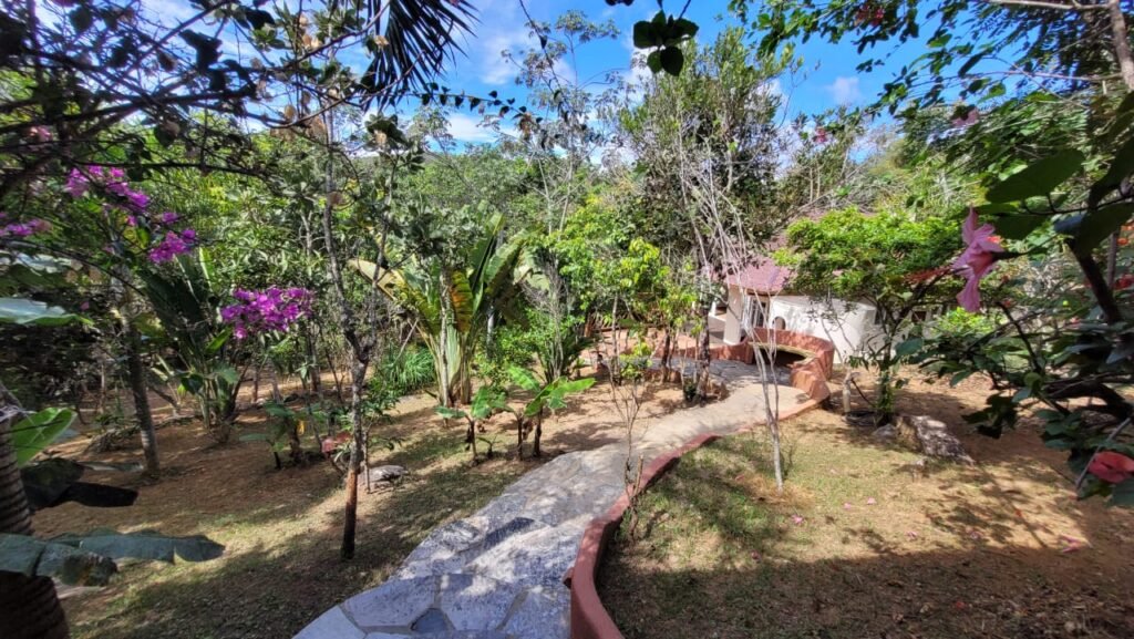 Maravilhosa Propriedade 7.000m2 – Condomínio Samassati – Morrão – Alto Paaraíso/G