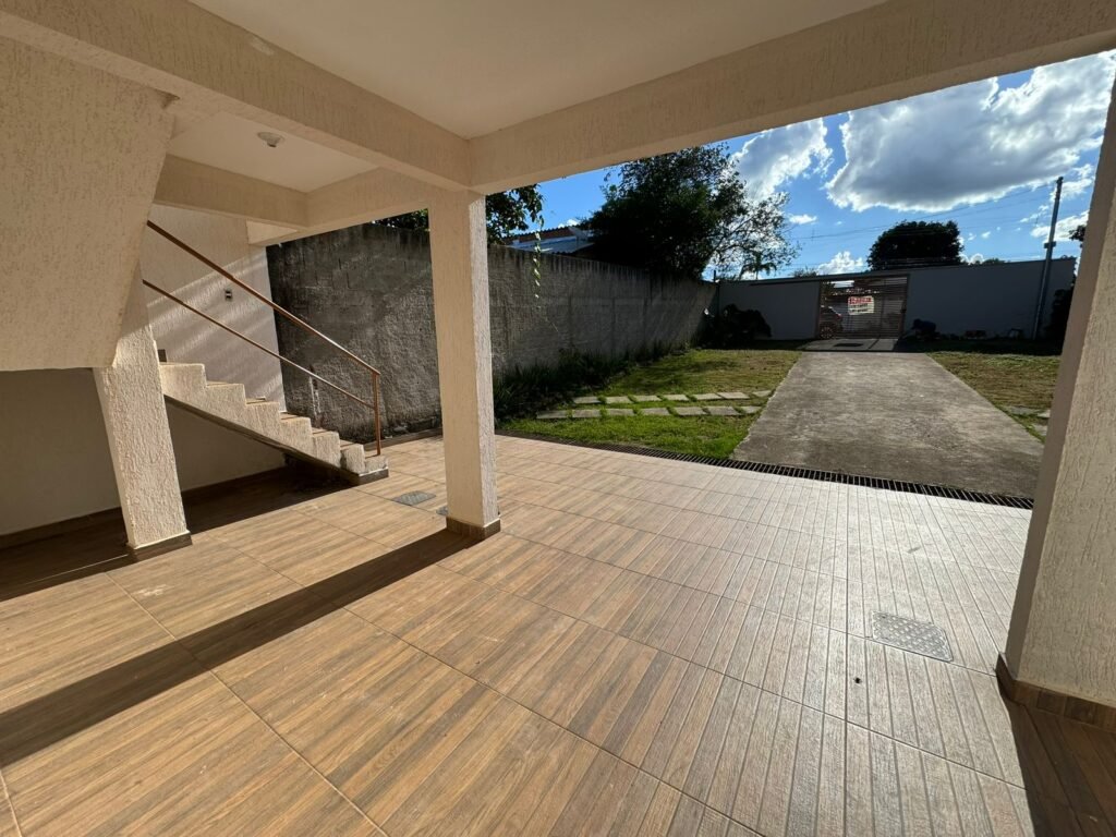 VENDE-SE PRÉDIO COM DUAS CASAS – ÓTIMA OPORTUNIDADE EM ALTO PARAÍSO