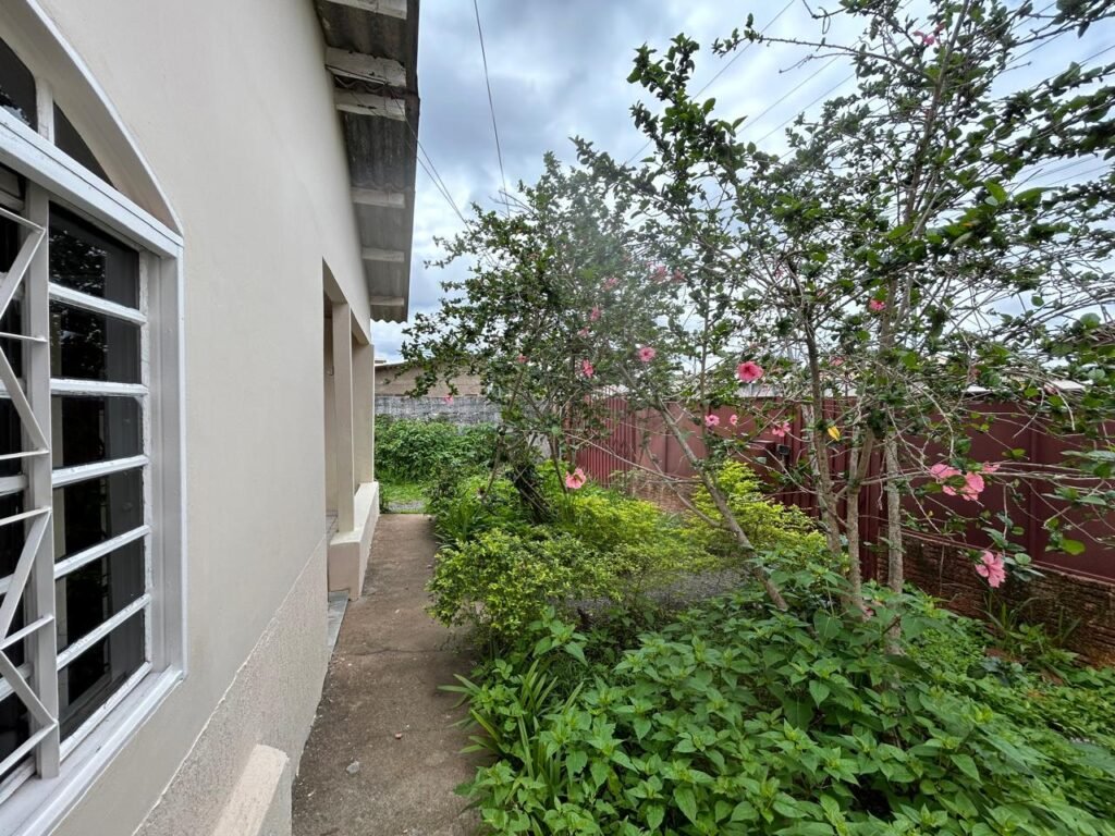 Casa + Ponto Comercial – Bairro Paraisinho – Alto Paraíso de Goiás