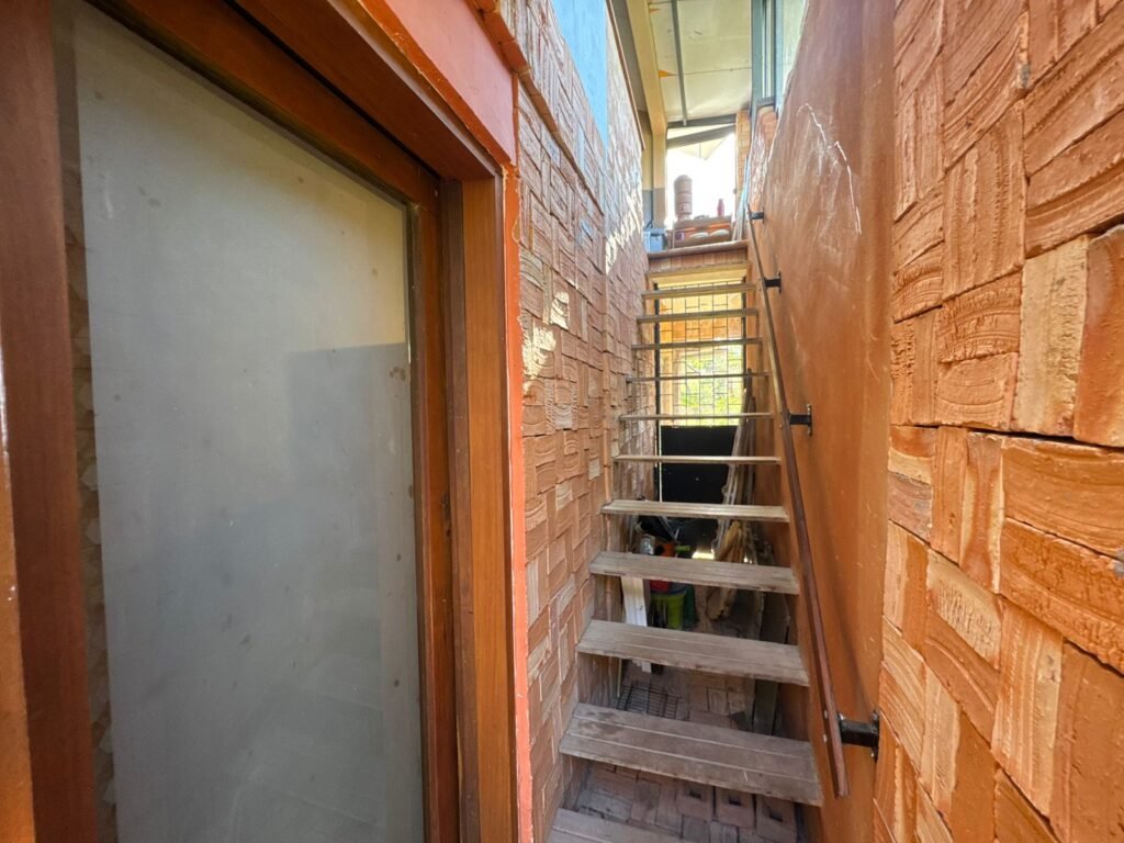 Sobrado + 4 apartamentos – Eldorado – Alto Paraíso de Goiás