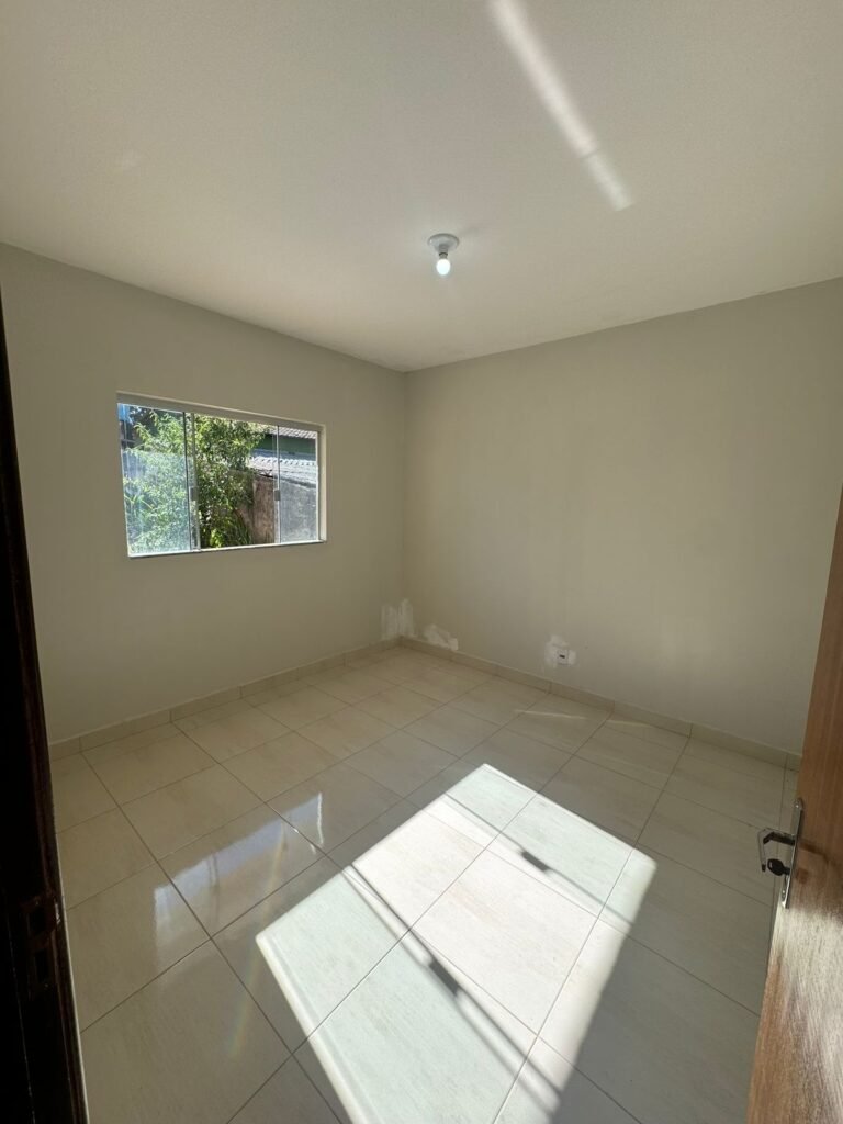 VENDE-SE PRÉDIO COM DUAS CASAS – ÓTIMA OPORTUNIDADE EM ALTO PARAÍSO