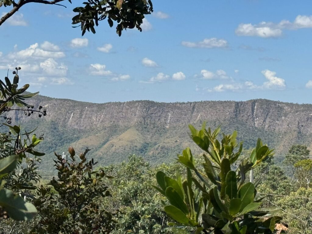 Vende-se Maravilhoso Lote 3.854m2 –  Exclusivo em São Jorge!