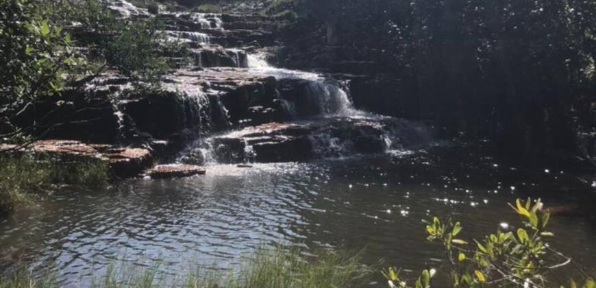 Chácara com Vista Permanente, acesso ao Rio e Conforto na Chapada! 4.7ha