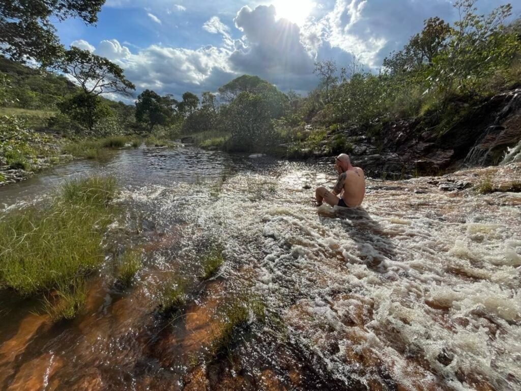 Chácara 4.7ha – Vista Permanente, acesso ao Rio e Conforto na Chapada!