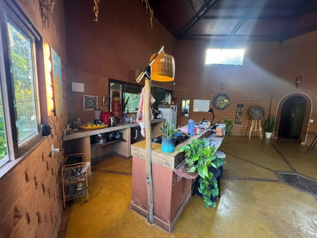 Vende-se Casa Moderna com Arquitetura Inspirada na Flor da Vida – Povoado do Moinho, Chapada Dos Veadeiros