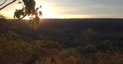 Chácara com Vista Permanente, acesso ao Rio e Conforto na Chapada! 4.7ha Chácara com Vista Permanente, acesso ao Rio e Conforto na Chapada! 4.7ha