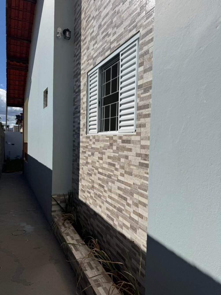 Vende-se Casa Nova – Monte Sinai – Alto Paraíso de Goiás