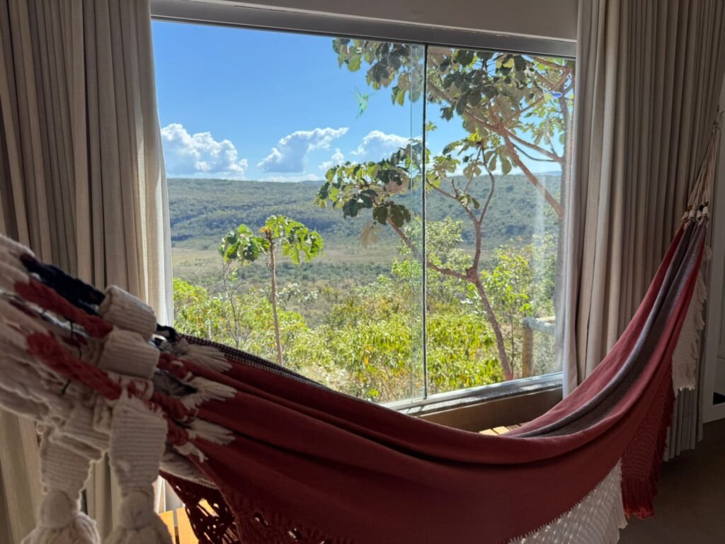 Chácara 4.7ha – Vista Permanente, acesso ao Rio e Conforto na Chapada!