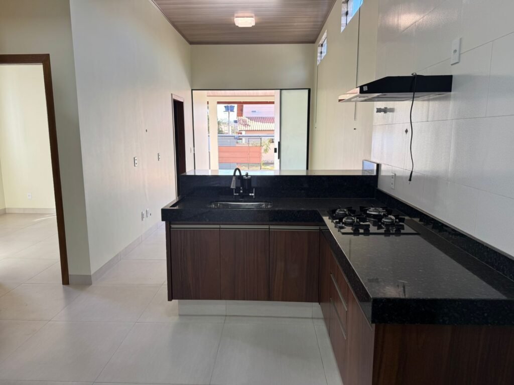 Vende-se Casa Nova – Monte Sinai – Alto Paraíso de Goiás