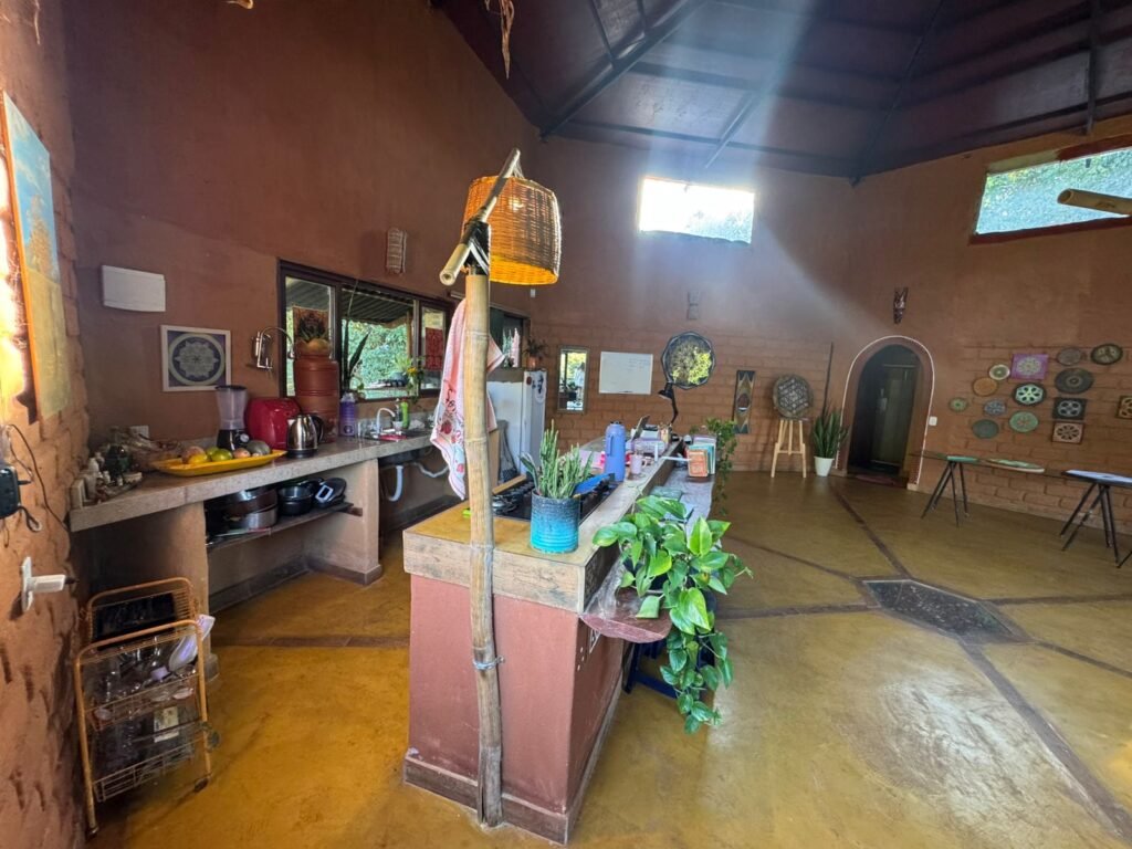 Vende-se Casa Moderna com Arquitetura Inspirada na Flor da Vida – Povoado do Moinho, Chapada Dos Veadeiros