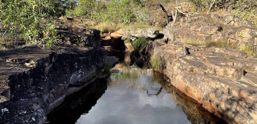 Chácara com Vista Permanente, acesso ao Rio e Conforto na Chapada! 4.7ha