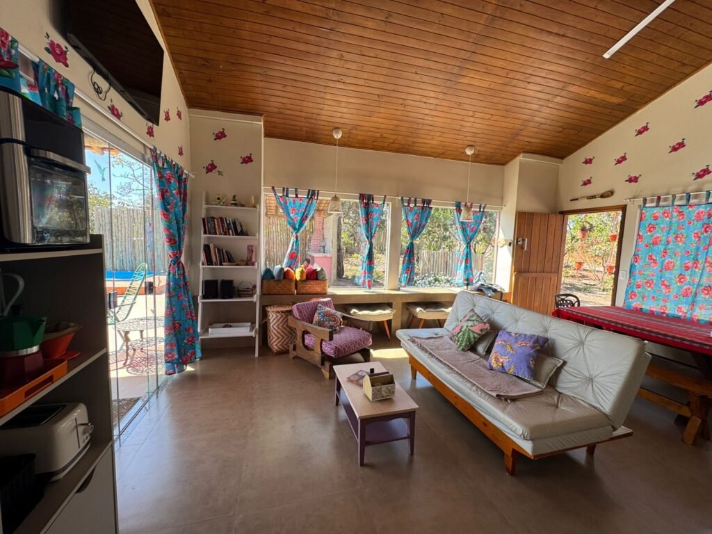 Chácara 4.7ha – Vista Permanente, acesso ao Rio e Conforto na Chapada!