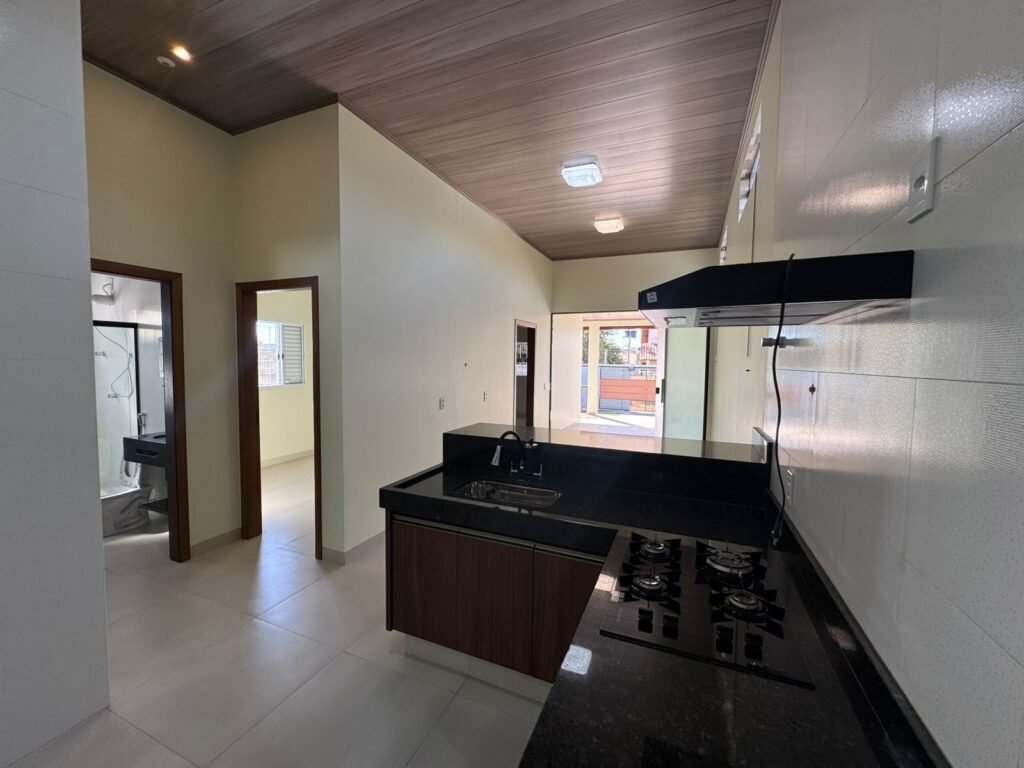 Vende-se Casa Nova – Monte Sinai – Alto Paraíso de Goiás