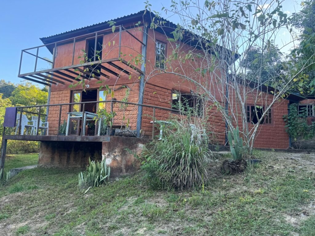 Vende-se Casa Moderna com Arquitetura Inspirada na Flor da Vida – Povoado do Moinho, Chapada Dos Veadeiros