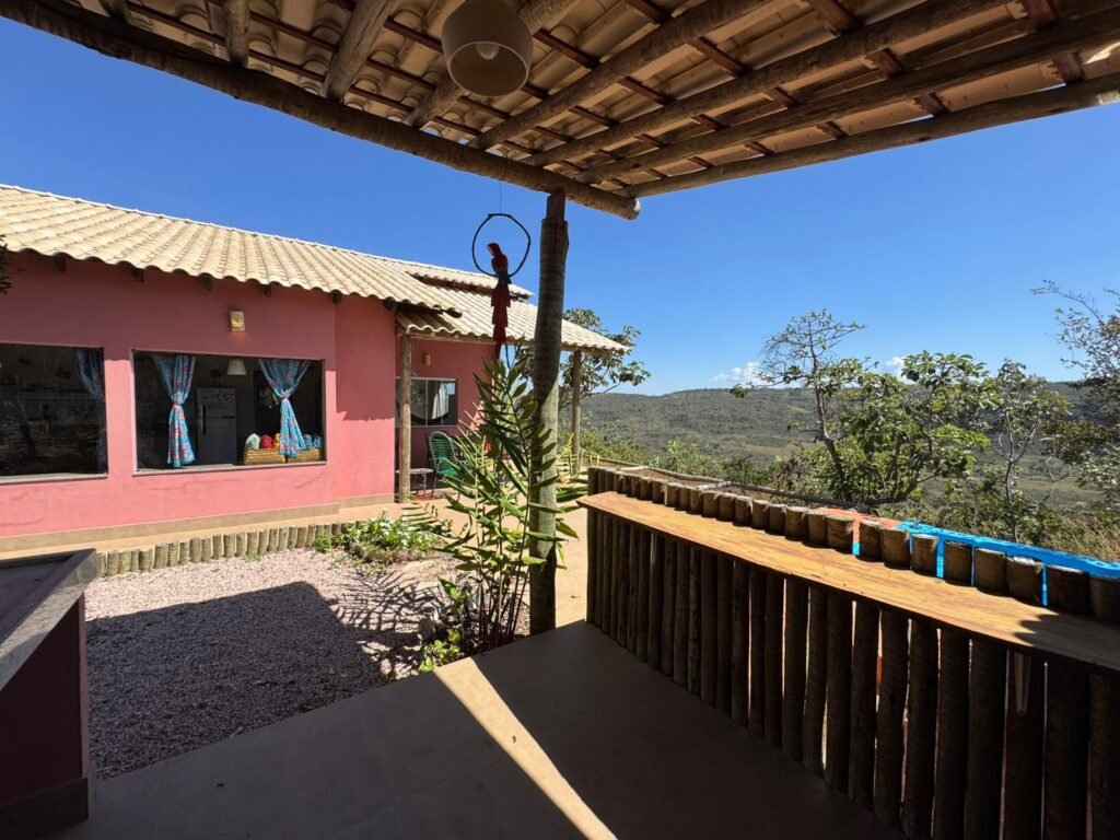 Chácara 4.7ha – Vista Permanente, acesso ao Rio e Conforto na Chapada!
