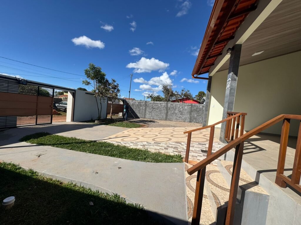 Vende-se Casa Nova – Monte Sinai – Alto Paraíso de Goiás