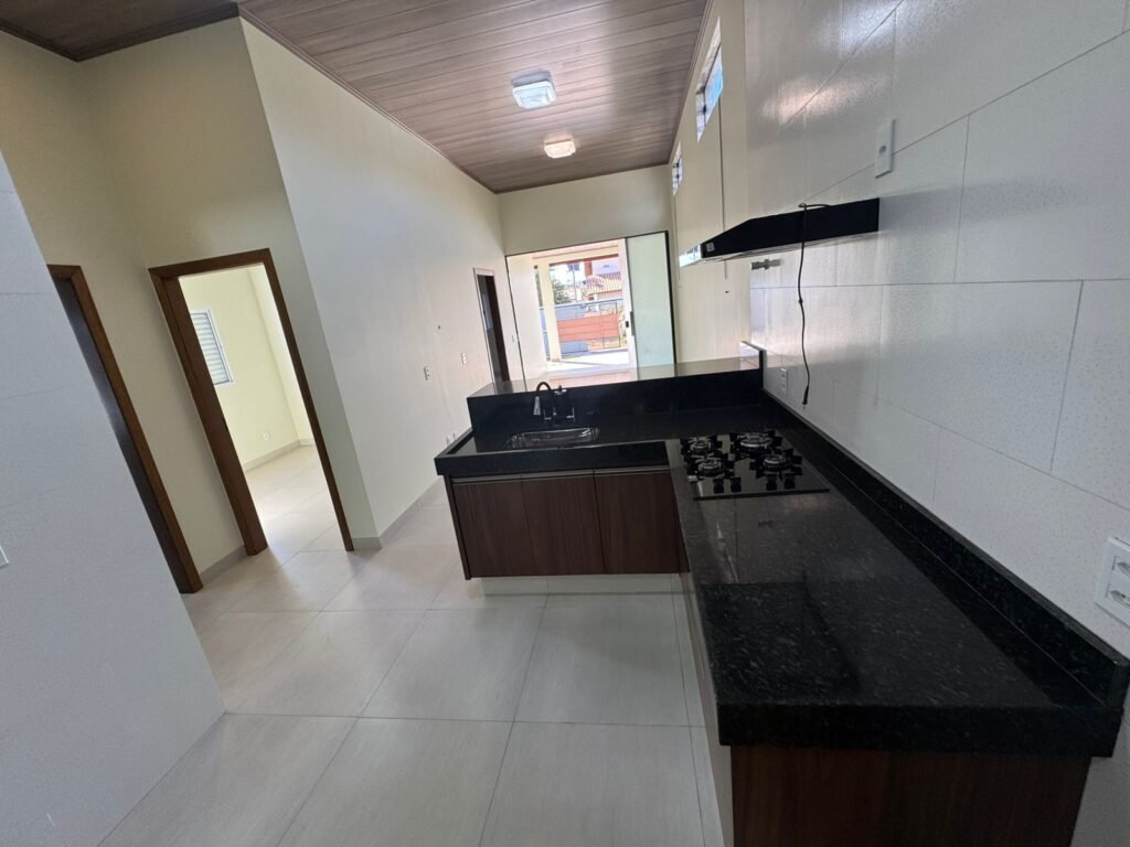 Vende-se Casa Nova – Monte Sinai – Alto Paraíso de Goiás