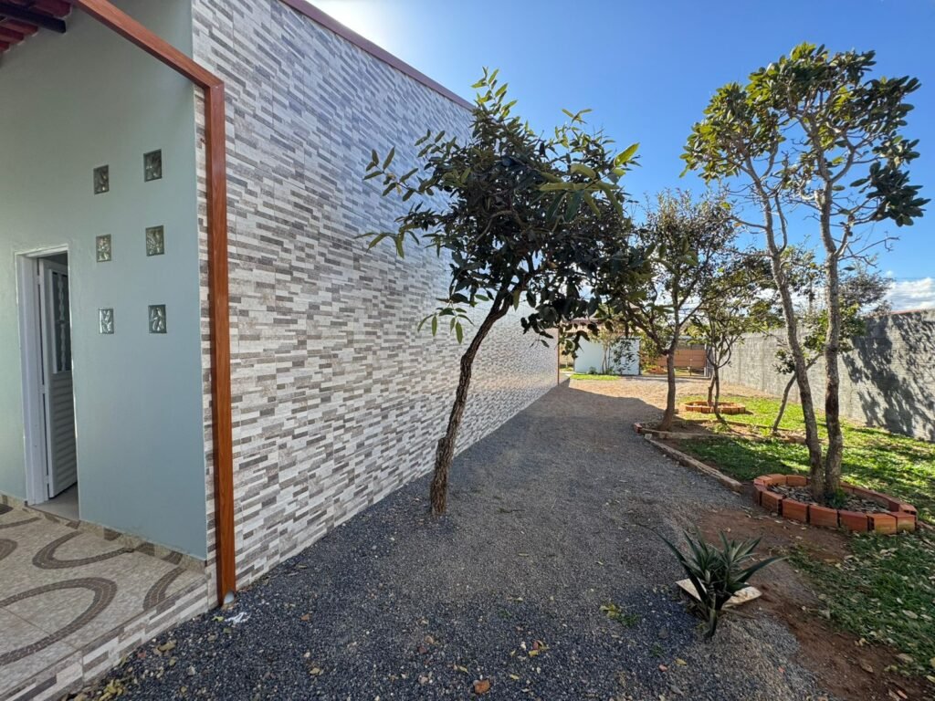 Vende-se Casa Nova – Monte Sinai – Alto Paraíso de Goiás
